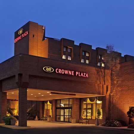 Crowne Plaza Columbus North - Worthington By Ihg Hotel Exterior photo